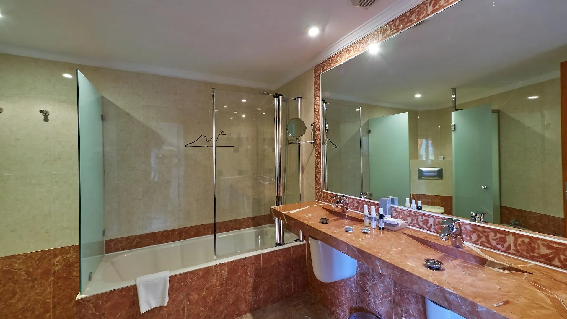 *****  Hotel Petit Cala Fornells Peguera Espanha