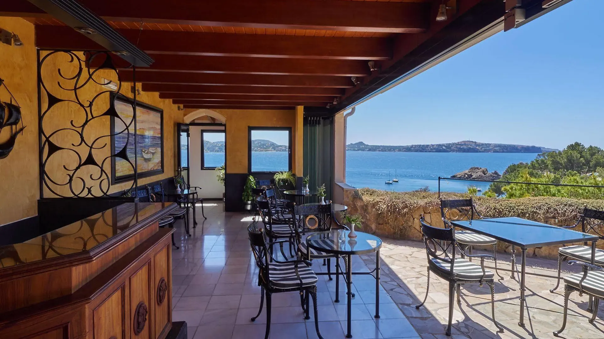 Hotel Petit Cala Fornells Peguera
