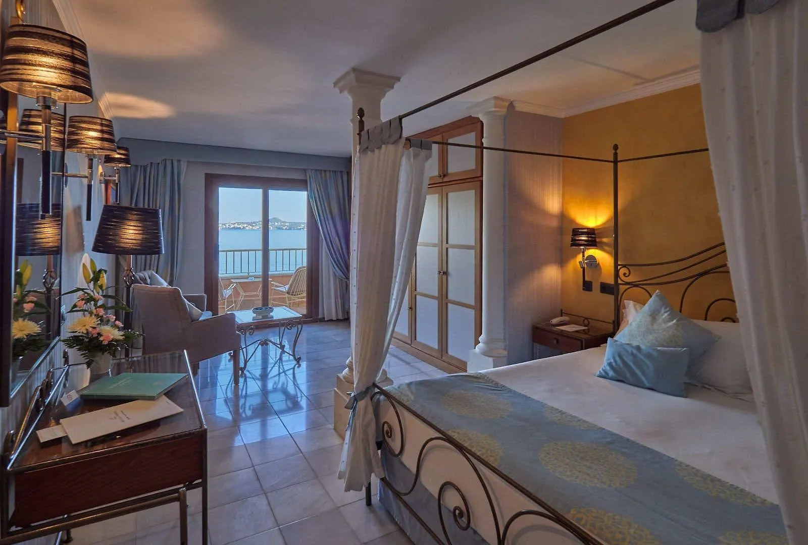 *****  פגוארה Hotel Petit Cala Fornells ספרד