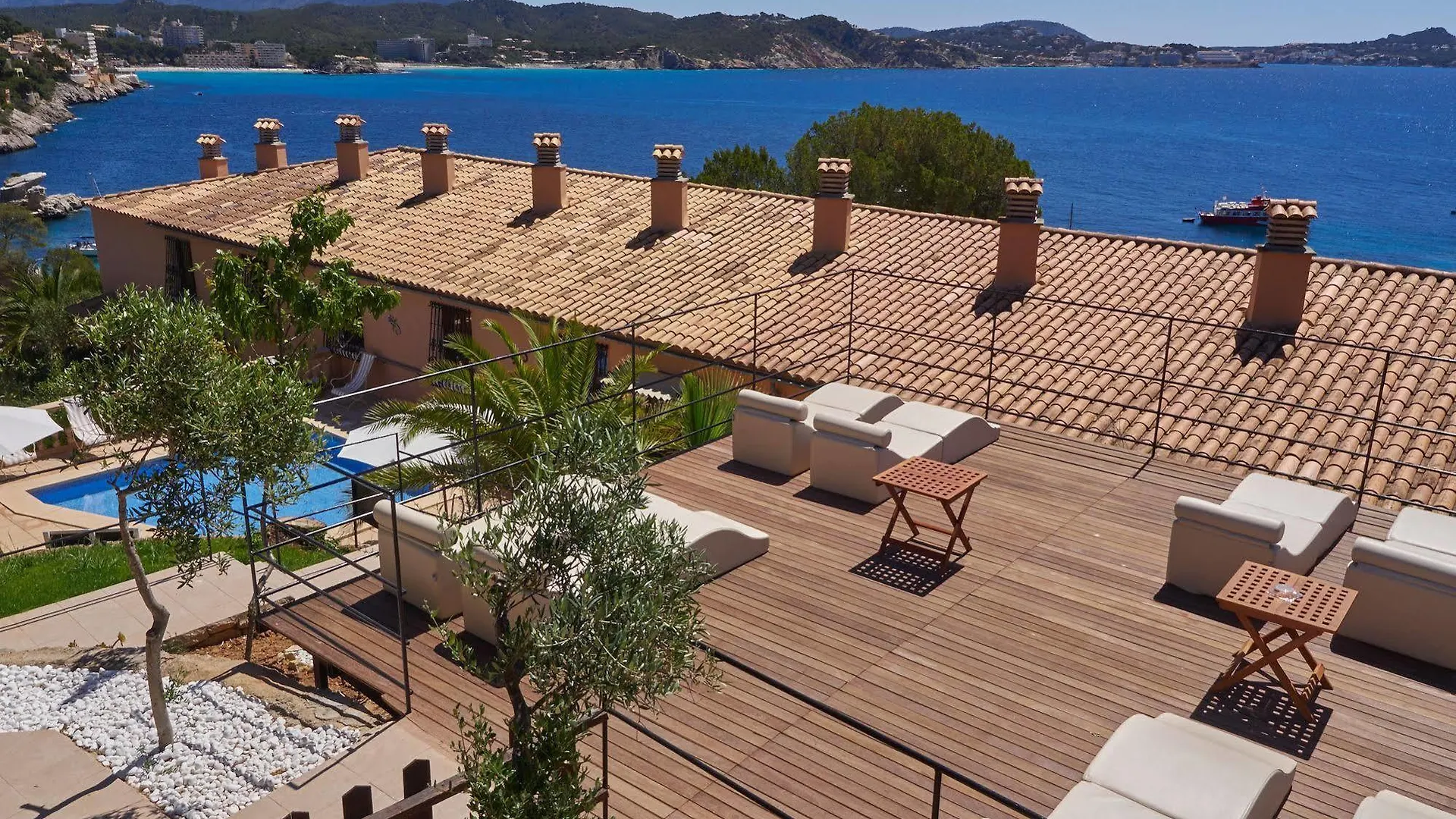 *****  Hotel Petit Cala Fornells Пегера Испания