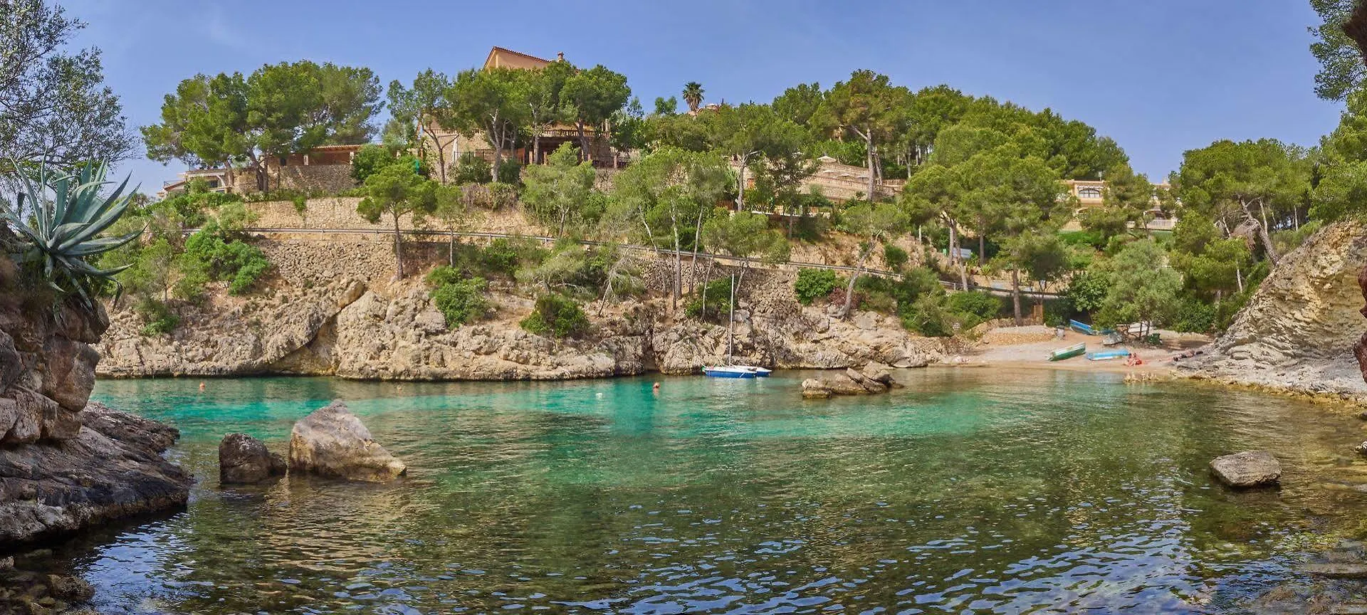 Hotel Petit Cala Fornells Пегера