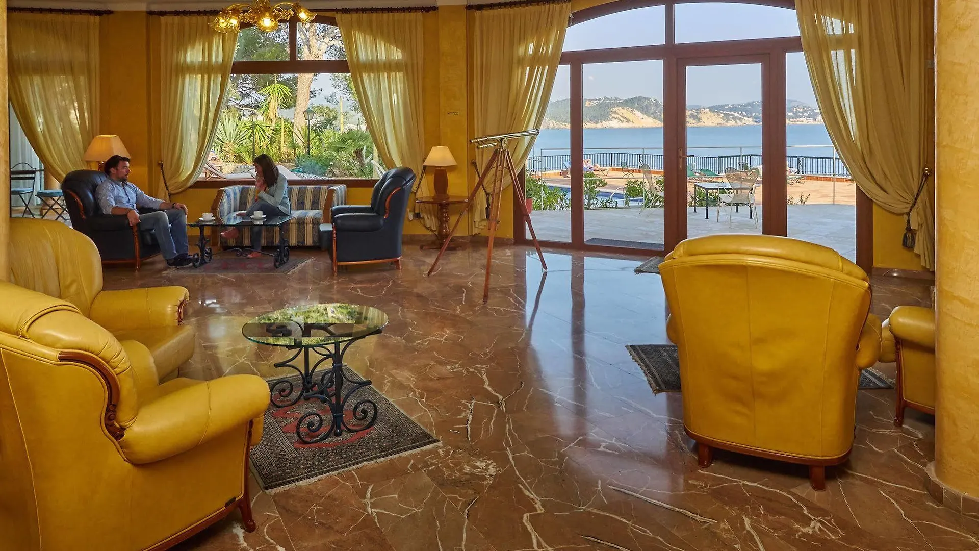 פגוארה Hotel Petit Cala Fornells 5*,  ספרד