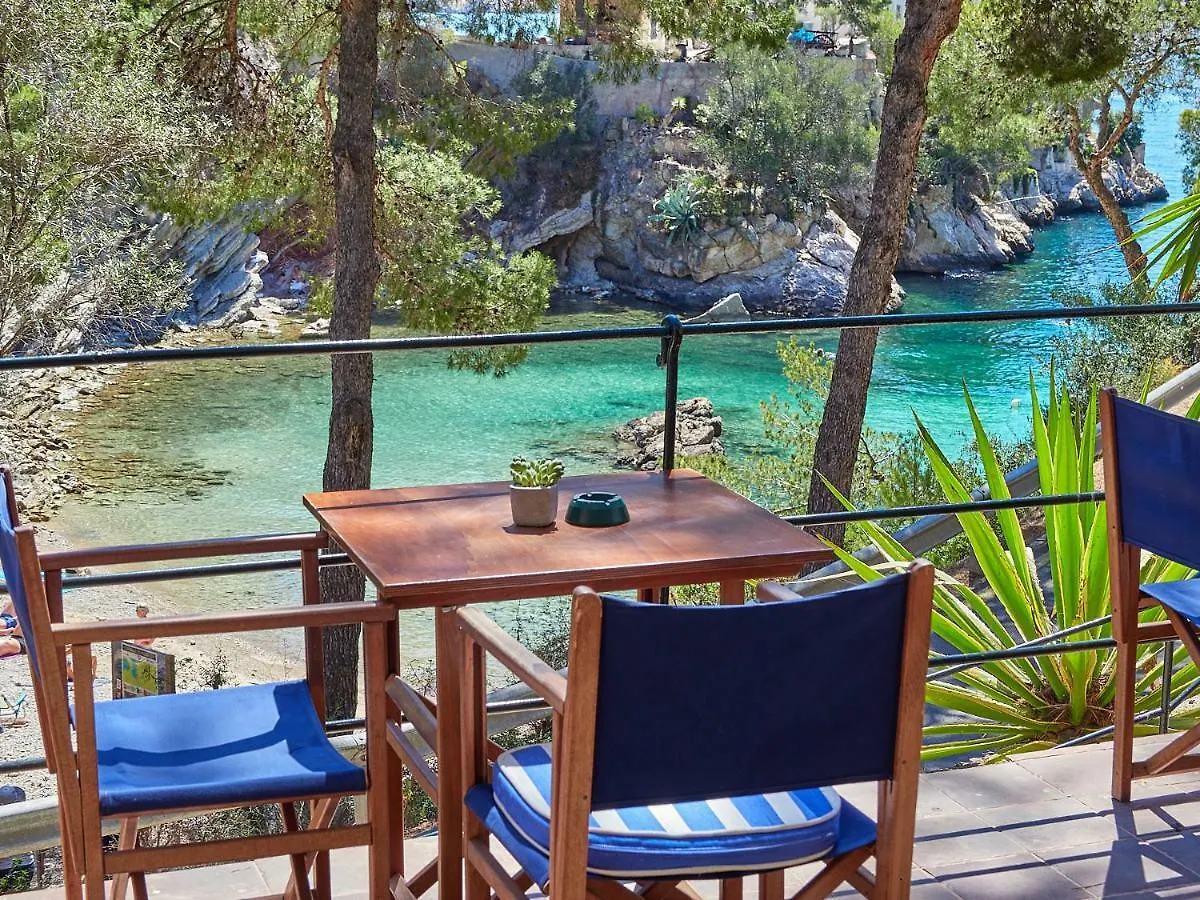 Hotel Petit Cala Fornells Пегера